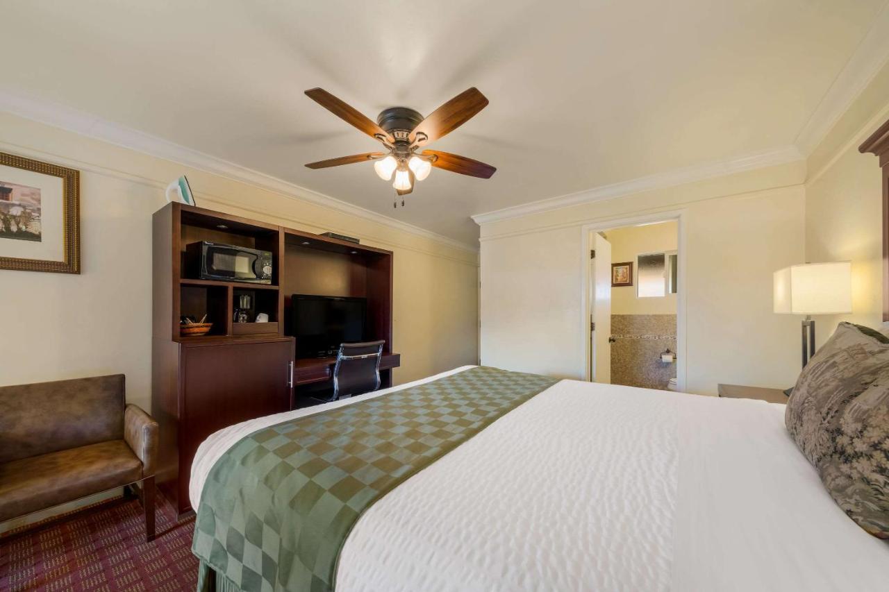 Clarion Collection Carmel Oaks Inn Eksteriør bilde