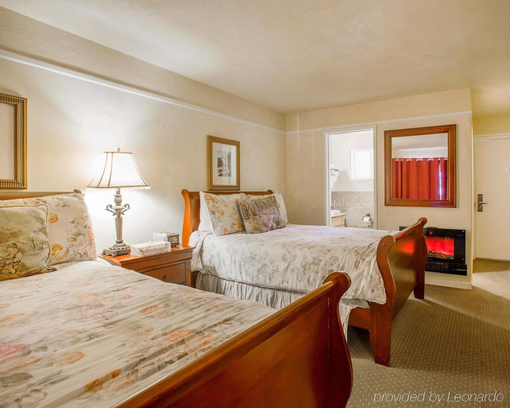 Clarion Collection Carmel Oaks Inn Eksteriør bilde