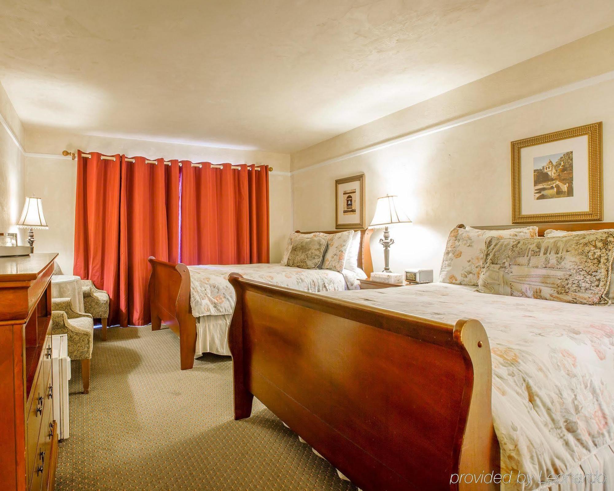 Clarion Collection Carmel Oaks Inn Eksteriør bilde