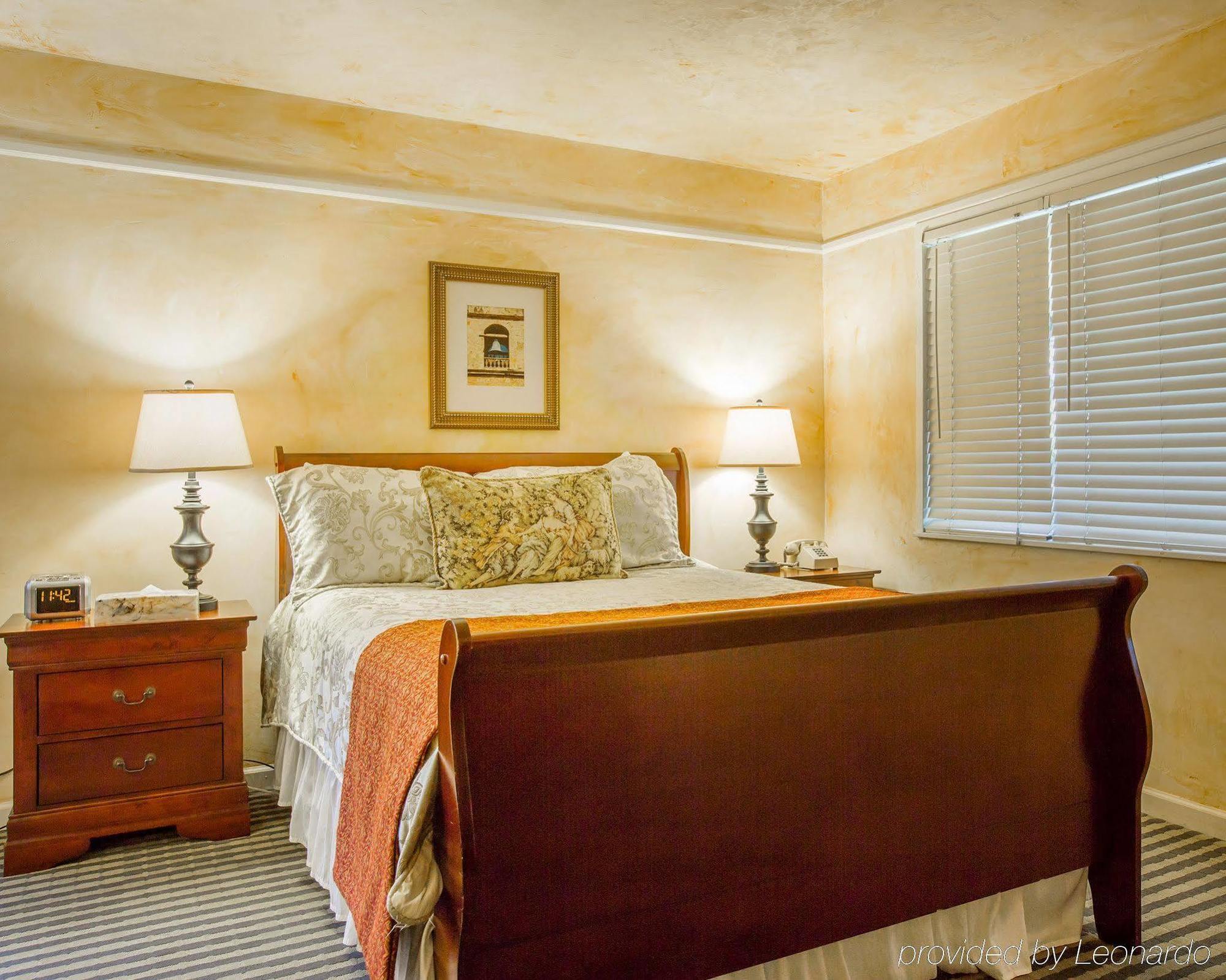 Clarion Collection Carmel Oaks Inn Eksteriør bilde