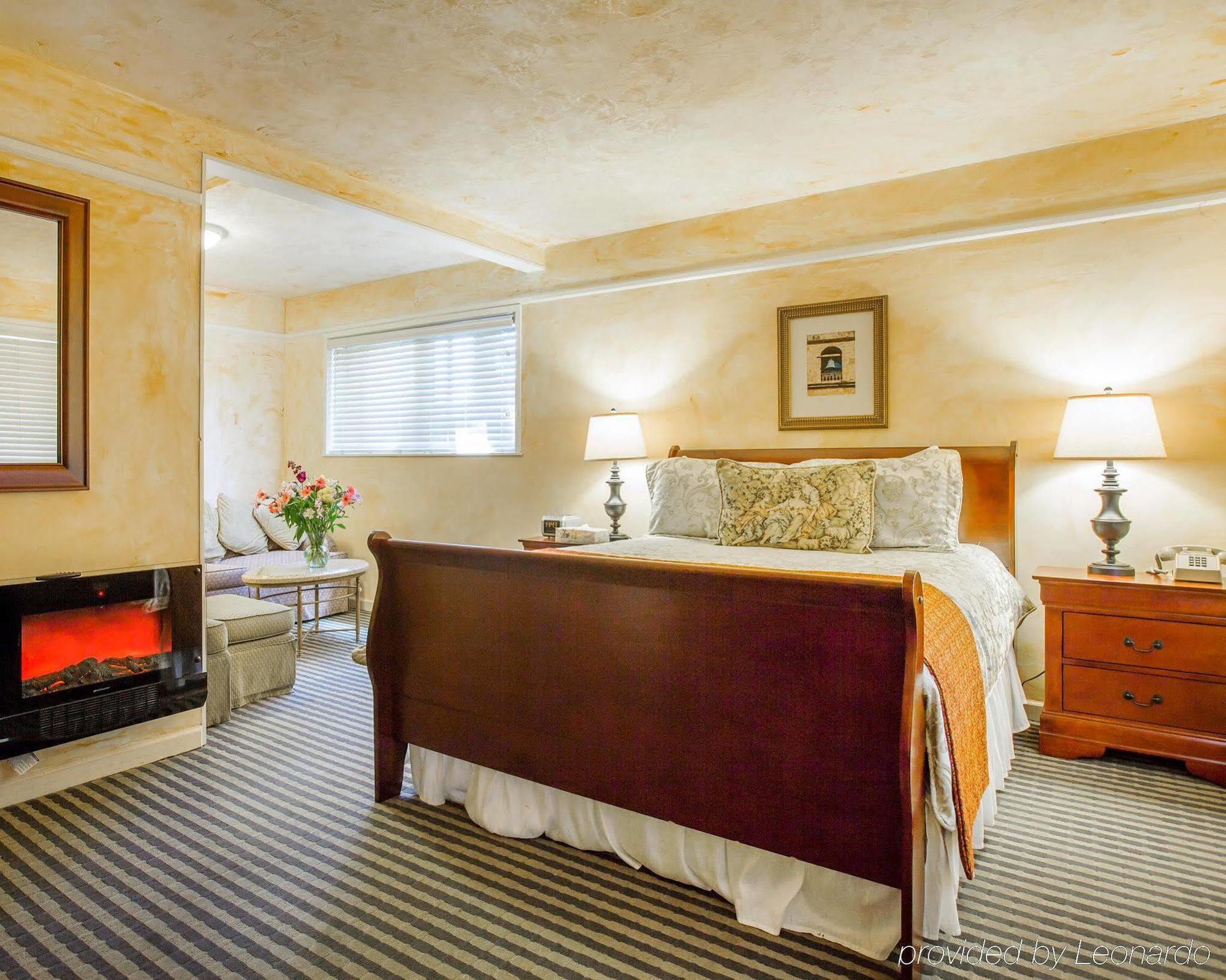 Clarion Collection Carmel Oaks Inn Eksteriør bilde